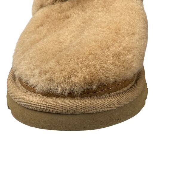 UGG Neumel Cozy Chukka Boot Women's Size 6 - Picture 5 of 13